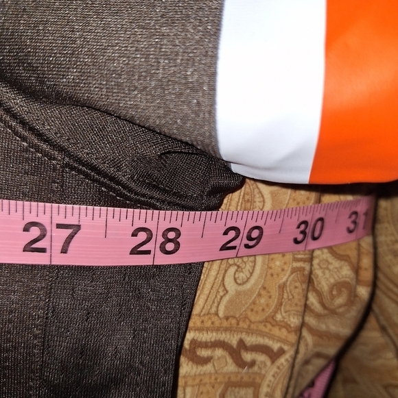 A Nike Official Cleveland Browns #6 Owusu-Koramoah Jersey In A Mens XXL. NWOT - Picture 5 of 8